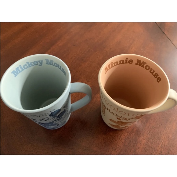 2 Walt Disney World Minnie & Mickey Mouse Coffee Mugs Adjectives Smart Sweet - Picture 3 of 8